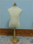 หุ่นโชว์เสื้อผ้าเด็กหัวไม้ผ้ายืดสีครีม Size-S