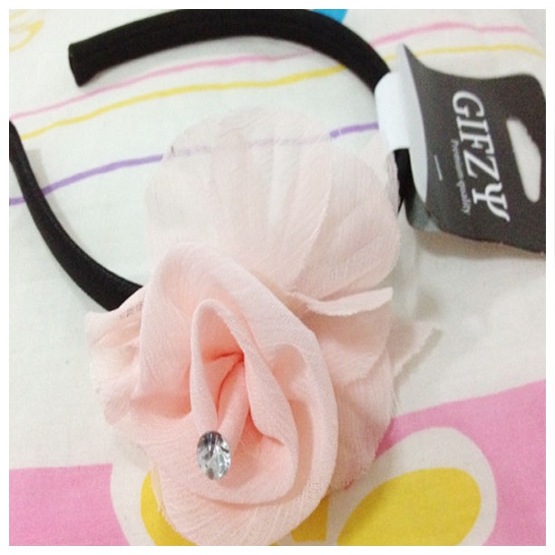 ที่คาดผม GIFZY ที่คาดผม GIFZY