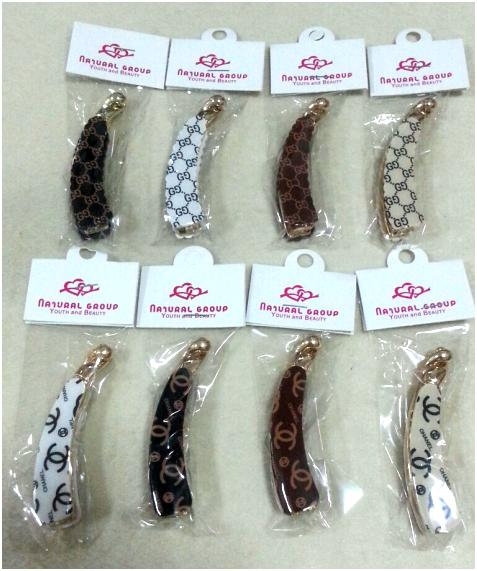 กิ๊ฟกล้วยอะไหล่ สีทอง ลาย BrandName ขนาด 8.5 ซม. กิ๊ฟกล้วยอะไหล่ สีทอง ลาย BrandName ขนาด 8.5 ซม.