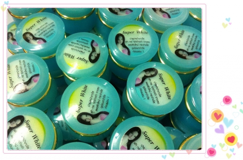 Super White บำรุงหน้าขาวใส ฝ้า กระ จุดด่างดำจางลงเผยผิวใหม่กระจ่างใส แลดูอ่อนเยา Super White บำรุงหน้าขาวใส ฝ้า กระ จุดด่างดำจางลงเผยผิวใหม่กระจ่างใส แลดูอ่อนเยา