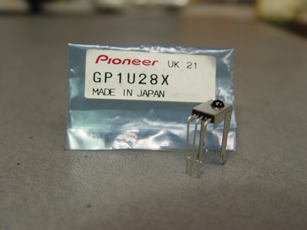 GP1U28X