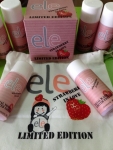 Ele Strawberry in love