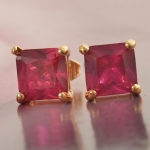 ต่างหูทอง 18k gold filled ประดับด้วยทับทิมสังเคราะห์ ดีไซน์เหลี่ยมเก๋ สวยค่ะ