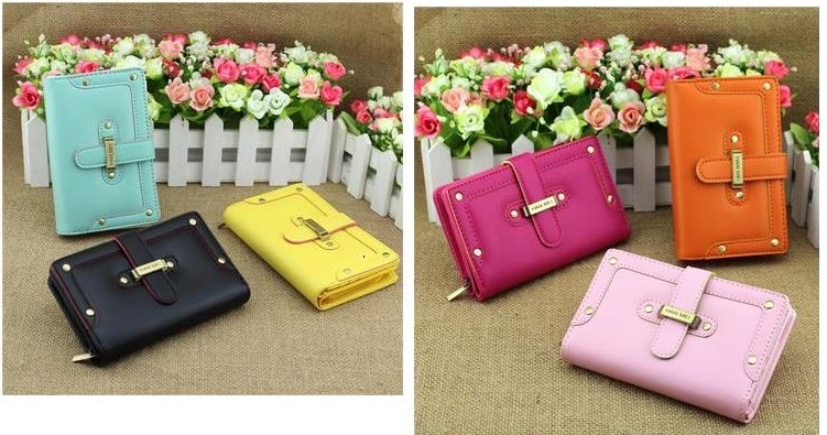 พร้อมส่ง กระเป๋าเงินตอก 2 พับหมุดขนาดกลาง พร้อมส่ง กระเป๋าเงินตอก 2 พับหมุดขนาดกลาง