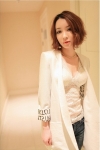 พร้อมส่ง  เสื้อกล้ามลูกไม้คอวี สีขาว
