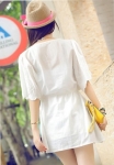 พร้อมส่ง ชุดกระโปรงสั้นปักลายสีขาว แนว retro