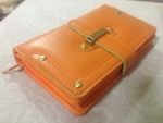 พร้อมส่ง กระเป๋าเงินตอก 2 พับหมุดขนาดกลาง