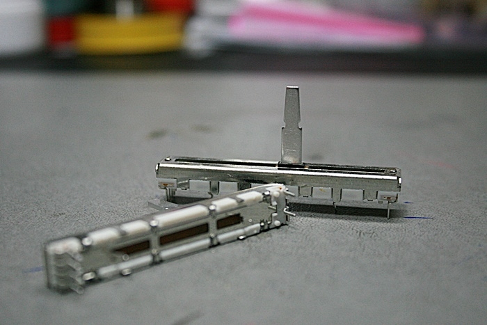 DCV1010