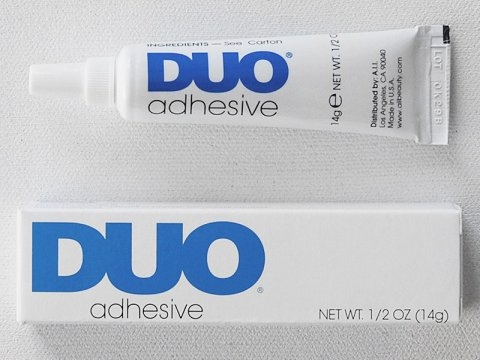 กาวติดขนตาปลอม DUO
