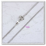 สร้อยคอทองคำขาว 18k gold filled ลายงูดีไซน์หรู เหมาะสำหรับนำไปใส่กับจี้ห้อยคอหรือใส่เดี่ยวก็สวยค่ะ