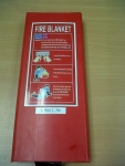 FIRE BLANKET ผ้าห่มดับไฟ ติดตั่งคู่กับถังดับเพลิง เหมาะสำหรับ โรงแรม ออฟฟิต สำนั