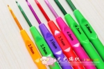พร้อมส่ง โครเชต์ด้ามพลาสติก สีสดใส 7 ขนาด
