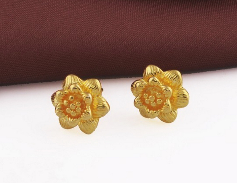ต่างหูทอง 18k gold filled ดีไซน์ดอกไม้สไตล์วินเทจ สวยน่ารักมากค่ะ ต่างหูทอง 18k gold filled ดีไซน์ดอกไม้สไตล์วินเทจ สวยน่ารักมากค่ะ