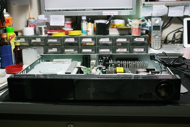XV-BD212