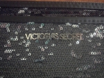 กระเป๋าถือ Clutch Evening Bag แบรนด์ Victoria's Secret ราคาพิเศษ สินค้านำเข้าดีไซน์เก๋