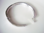กำไลข้อมือทองคำขาว 18k white gold plated ประดับเพชรดีไซน์อินฟินิตี้ดกรด AAA สวยมากค่ะ