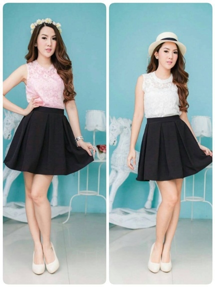 set เสื้อแขนกุด ผ้าลูกไม้ + กระโปรง