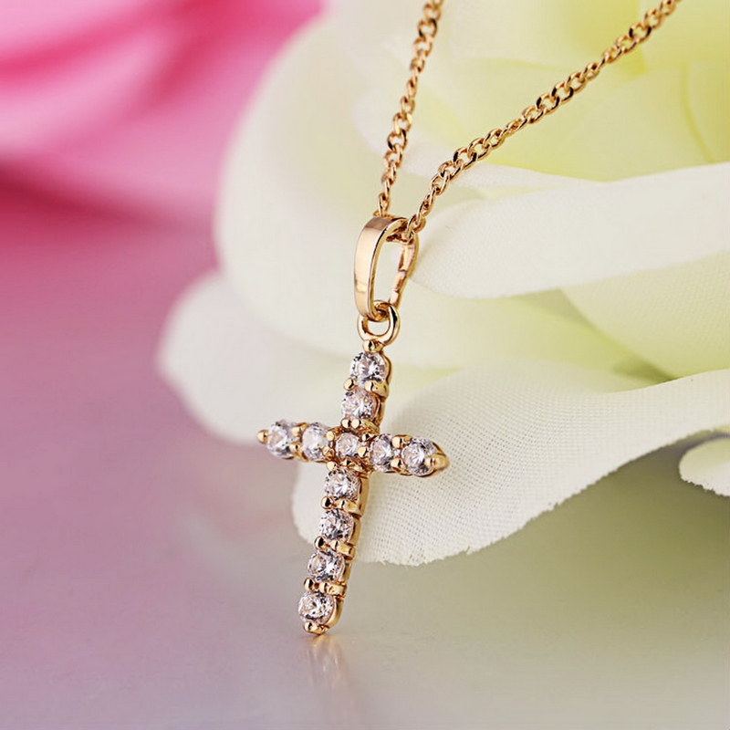 สร้อยคอทองคำ 18k gold filled พร้อมจี้เพชร CZ รูปไม้กางเขน เกรดพรีเมี่ยม น่ารักมา