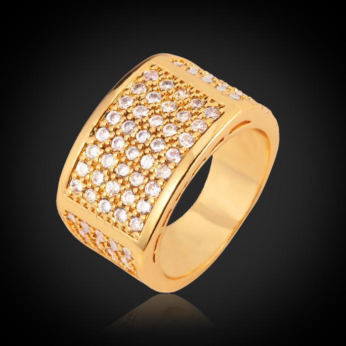 แหวนทอง 18k gold plated ประดับเพชร CZ ของจริงสวยมากๆ ค่ะ (ไซส์ 8 US)