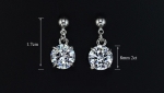 ต่างหูทองคำขาว 18k white gold plated ห้อยด้วยเพชร CZ เกรดพรีเมี่ยมขนาด 8mm. 2ct.