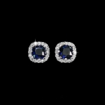 ต่างหูทองคำขาว 18k white gold plated ประดับเพชร CZ สีขาวเพชรหรือสีน้ำเงินไพลิน มี 2 แบบให้เลือกค่ะ