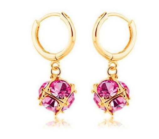 ต่างหูทอง 18k gold filled ประดับด้วยเพชร CZ สีทับทิม ดีไซน์สวย น่ารักมากๆ ค่ะ ต่างหูทอง 18k gold filled ประดับด้วยเพชร CZ สีทับทิม ดีไซน์สวย น่ารักมากๆ ค่ะ