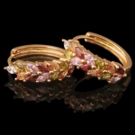 ต่างหูทอง 18k gold filled ประดับเพชร CZ สีหายากหลากสี ของจริงสวยมากค่ะ
