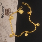 สร้อยข้อมือทองคำ 18k gold filled ห้อยด้วยชาร์มรูปหัวใจ ดีไซน์น่ารัก