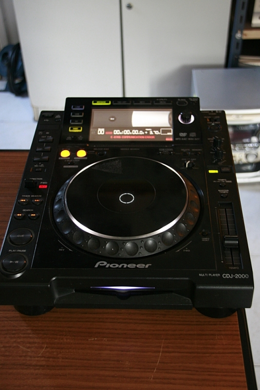 DJM-2000