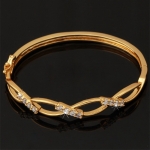 กำไลทองคำ 18k gold filled ประดับเพชร CZ ดีไซน์เก๋ สวยมากค่ะ