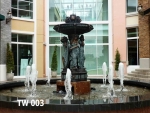 น้ำพุประติมากรรม พานทองเหลือง ที่ The Walk