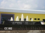 บ่อน้ำพุเกาะกลางถนน ที่ CC&C Garment ที่ แม่สอด