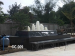 บ่อน้ำพุเกาะกลางถนน ที่ CC&C Garment ที่ แม่สอด