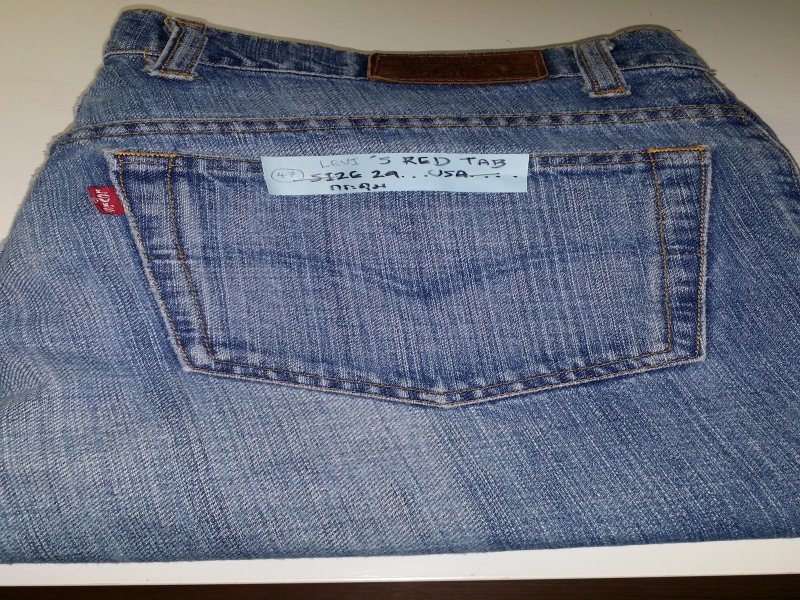 LEVI'S RED TAB SIZE 29 