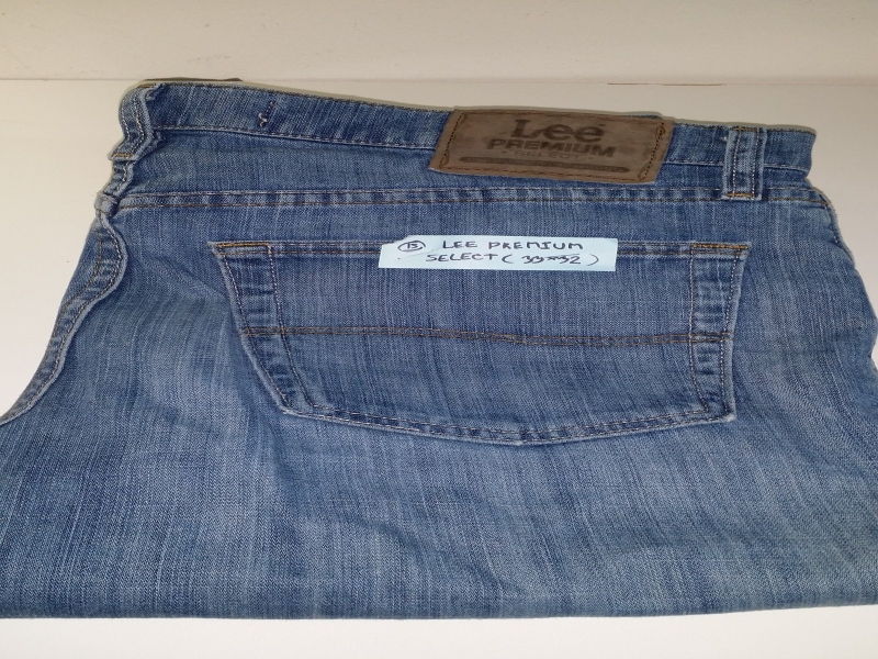 Lee SIZE 33*32 