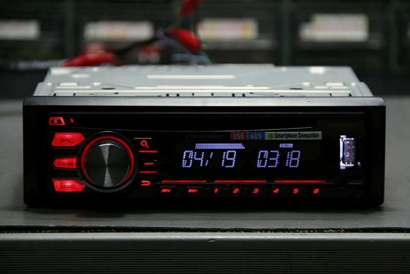 DEH-X1750UB