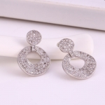 ต่างหูทองคำขาว 18k white gold filled ประดับเพชร CZ เกดรพรีเมี่ยม ดีไซน์หรู