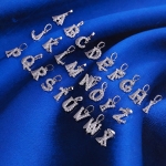 จี้ห้อยคอทองคำขาว 18k white gold filled ประดับเพชร CZ ตัวอักษรภาษาอังกฤษ  A-Z เลือกได้ค่ะ