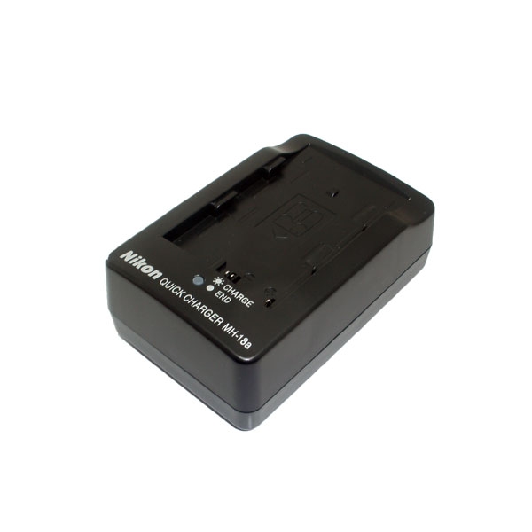 แท่นชาร์จแบตเตอรี่กล้อง ยี่ห้อ Nikon รหัส MH-18 (ENEL-3/3a/3e)
