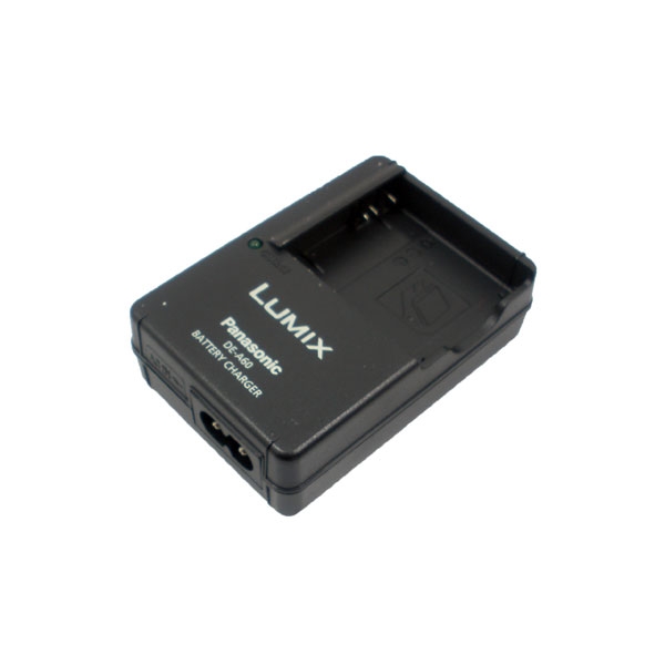 แท่นชาร์จแบตเตอรี่กล้อง ยี่ห้อ Panasonic รหัส DE-A60 (BCF10/BCK7)