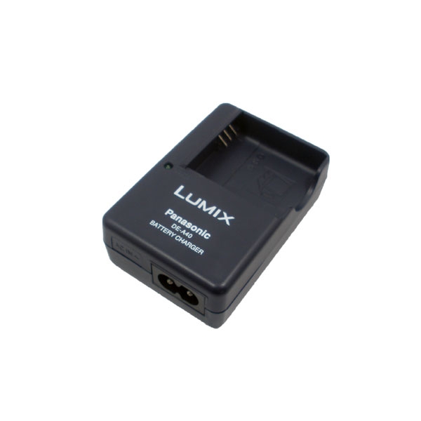 แท่นชาร์จแบตเตอรี่กล้อง ยี่ห้อ Panasonic รหัส DE-A40 (S008E/S005E)