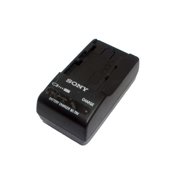 แท่นชาร์จแบตเตอรี่กล้อง ยี่ห้อ Sony รหัส BC-TRV (NP-FV/FH/FP)