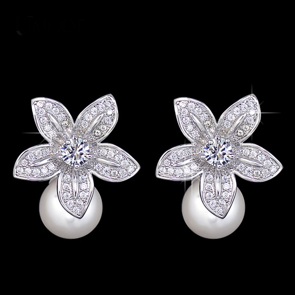 ต่างหูทองคำขาว 18k gold plated ประดับเพชร CZ และมุกสังเคราะห์คุณภาพเยี่ยม