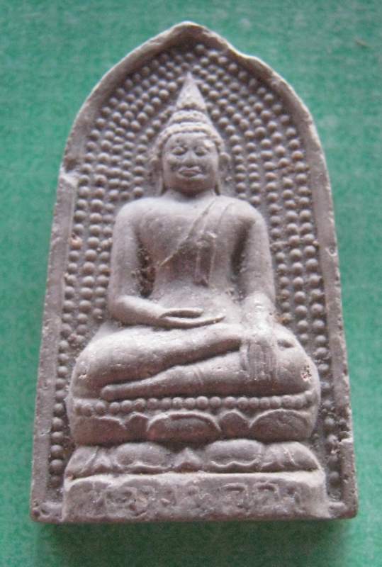 ผงพระพุทธวัดเขาธรรมอุทยานองค์ที่1