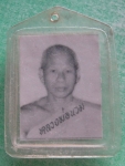 ภาพหลวงพ่อนวม2หน้าเลี่ยมพร้อมใช้