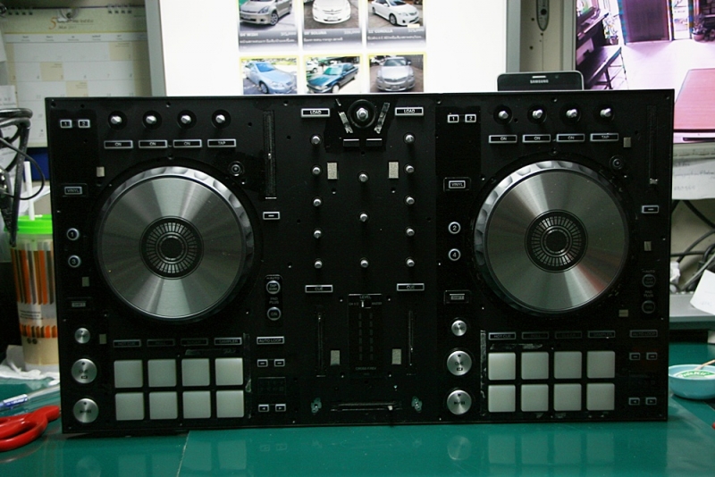 DDJ-SR
