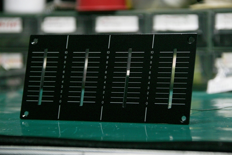 DJM-800