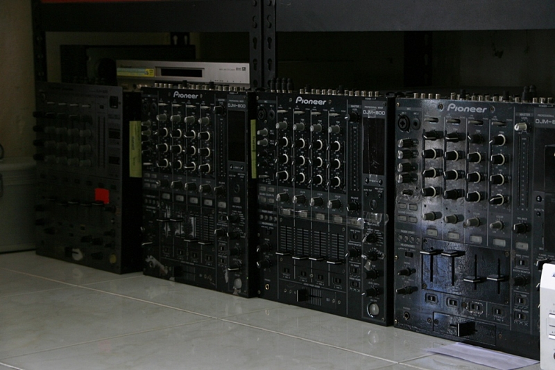 MIX