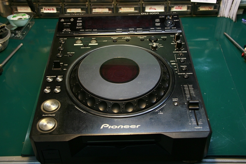 DVJ-1000