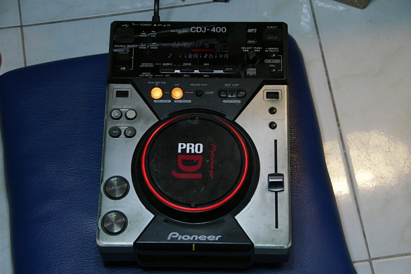 CDJ-400